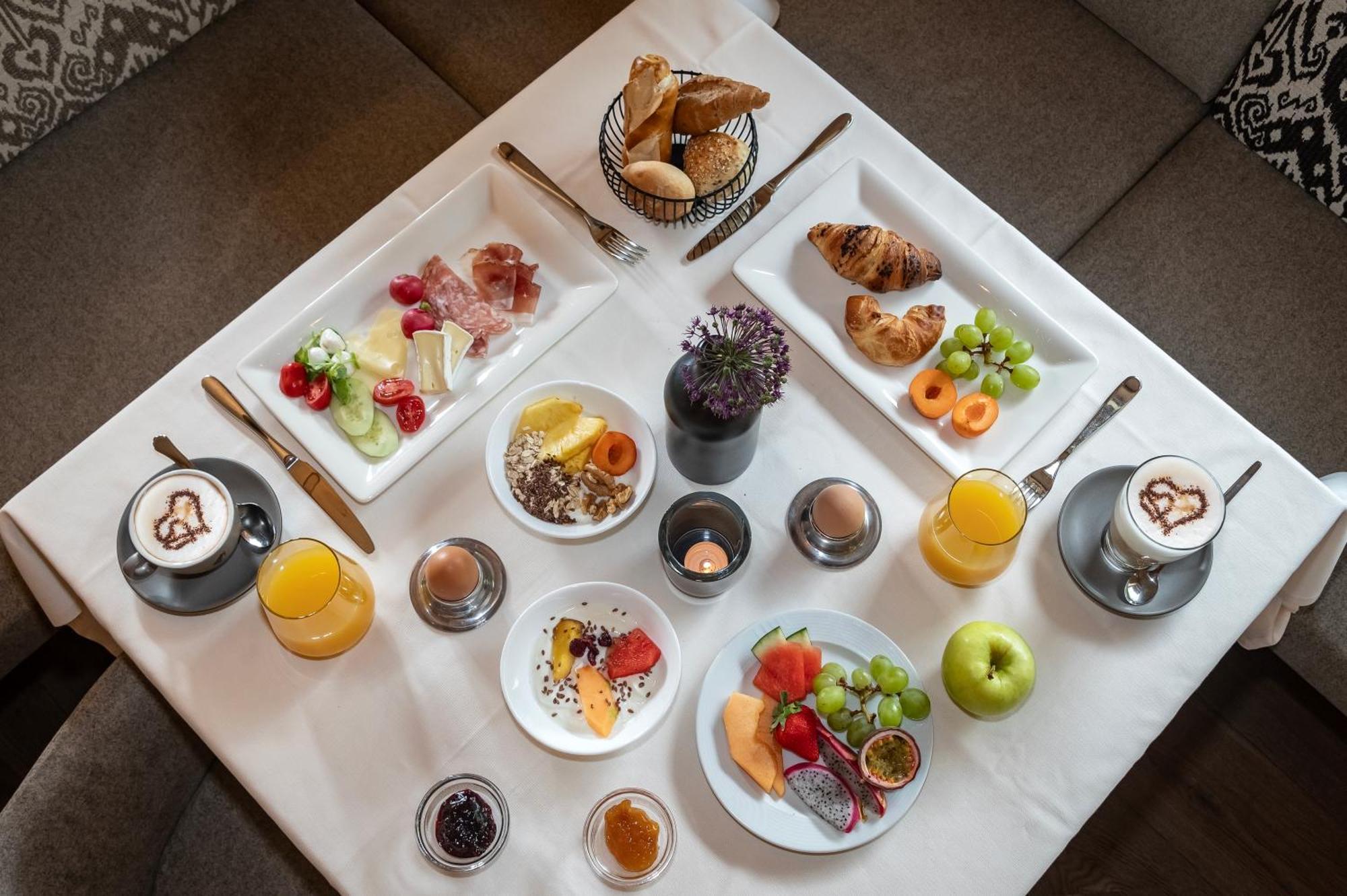 Hotel Dosses Tires Kültér fotó